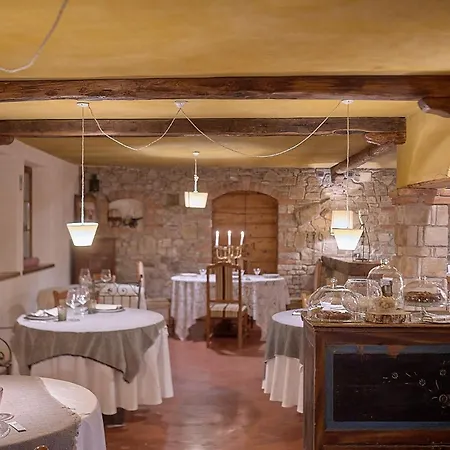 Ai Cadelach Giulia Otel
