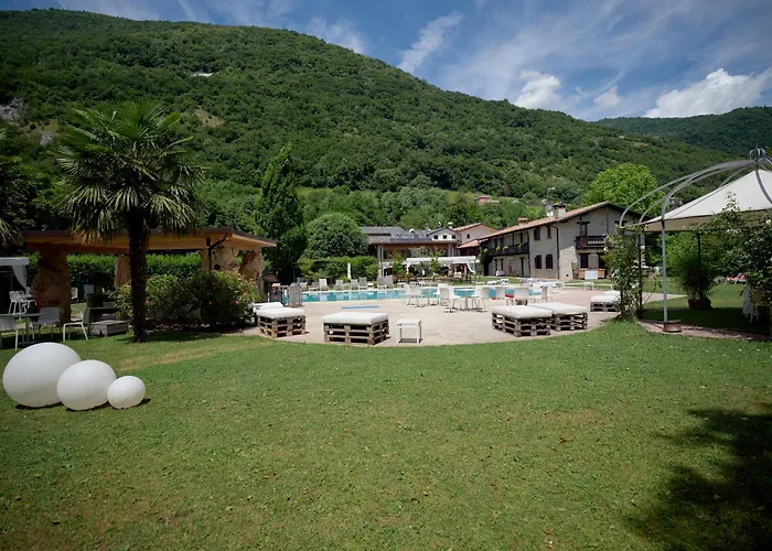 Ai Cadelach Giulia 3* Revine Lago