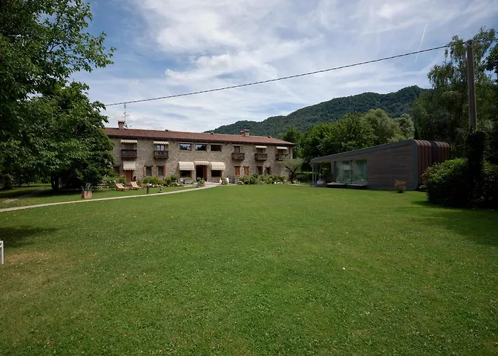 Ai Cadelach Giulia Hotel