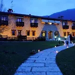 Ai Cadelach Giulia 호텔 3*