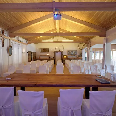 Ai Cadelach Hotel Giulia Revine Lago
