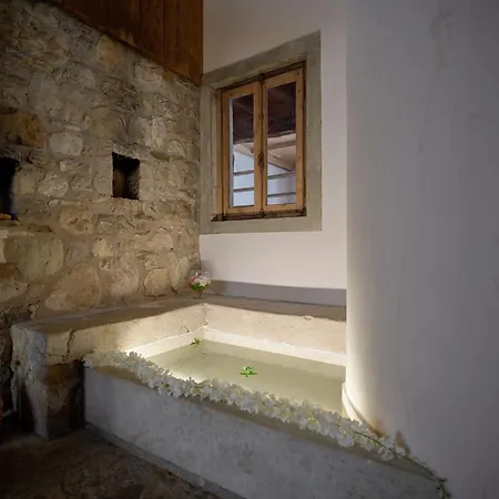 Hotel Ai Cadelach Hotel Giulia Revine Lago