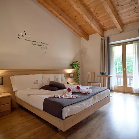 Hotel Ai Cadelach Hotel Giulia 3*