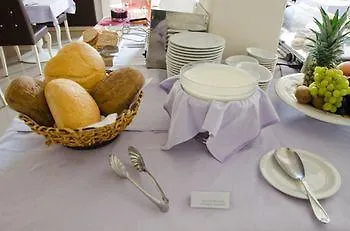 Ai Cadelach Hotel Giulia Revine Lago