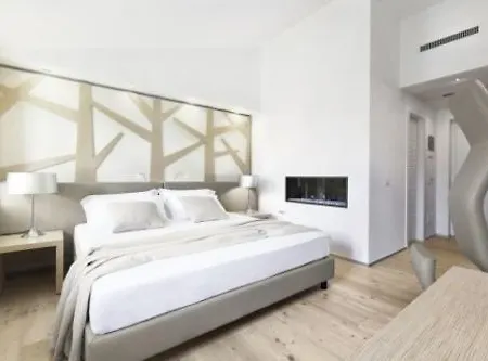 Ai Cadelach Hotel Giulia Revine Lago
