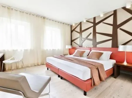 Hotel Ai Cadelach Hotel Giulia 3*