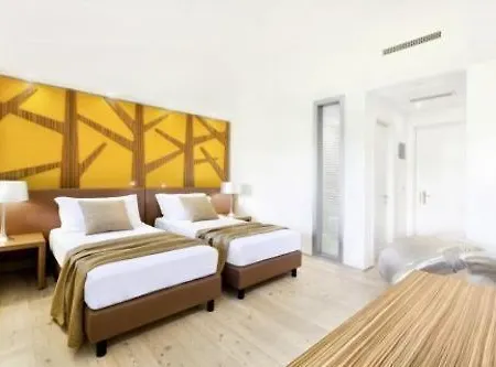 Ai Cadelach Hotel Giulia Hotel 3*