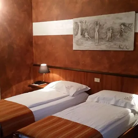 Ai Cadelach Hotel Giulia Hotel 3*