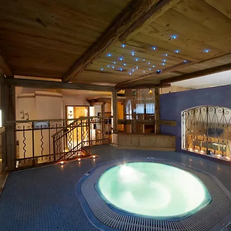Hotel Ai Cadelach Hotel Giulia 3*